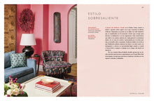 Cargar imagen en el visor de la galería, Vivir con color Un libro de Rebecca Atwood